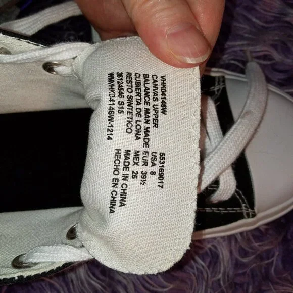 Sneakers - Picture 4 of 5